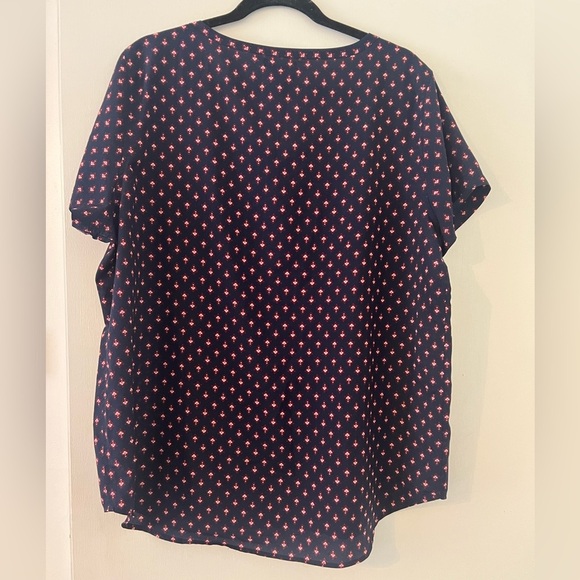 GAP Navy Blue and Red Polka Dot Women's Top sizeXL rayon material (SKUD-129) - Picture 4 of 6